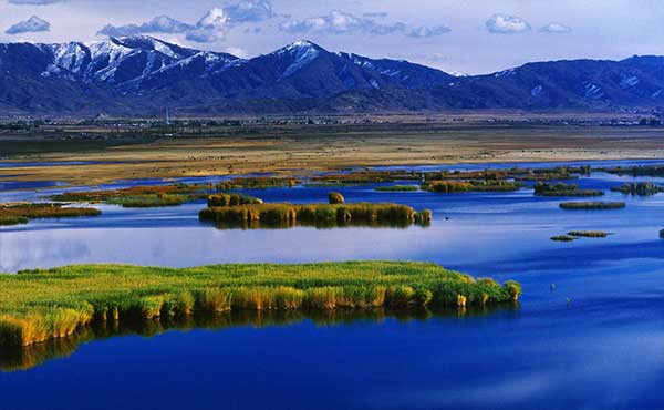  新疆喀什畅享四飞10天>少数民族风情,帕米尔高原,石头城,卡拉库里湖图片